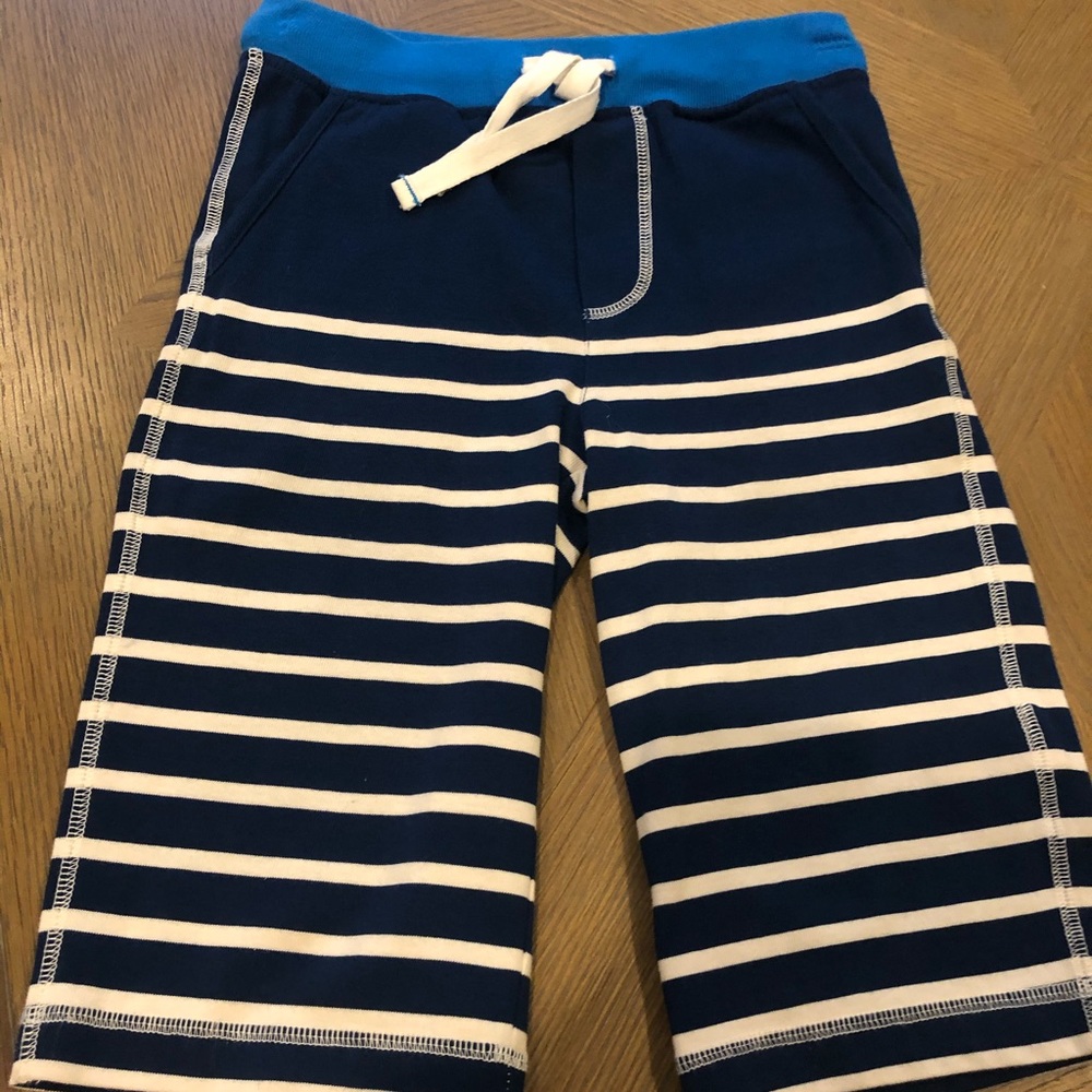 Mini Boden shorts